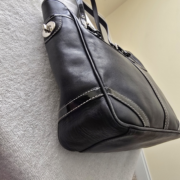 Coach Hamilton Black Leather Tote Bag - Picture 6 of 10